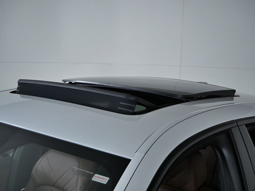 Thumbnail: 2026 BMW X6 - 18