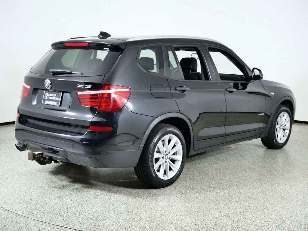 Thumbnail: 2016 BMW X3 - 10