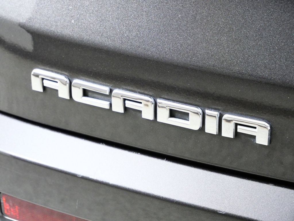 Thumbnail: 2017 GMC Acadia - 14