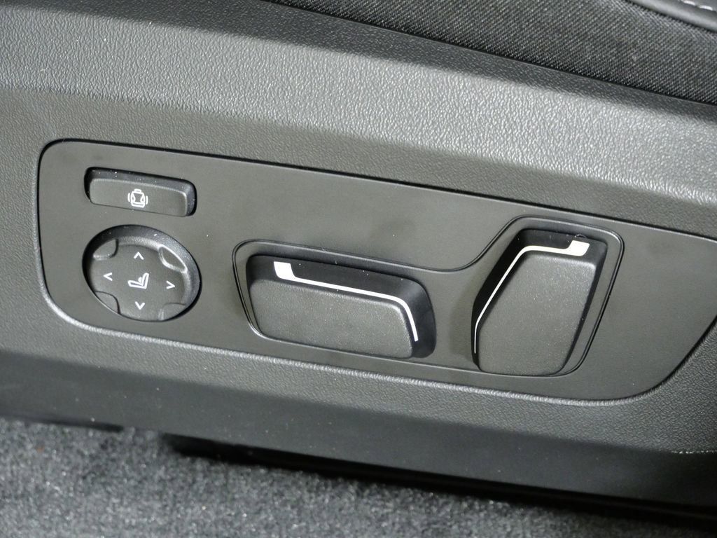 Thumbnail: 2026 BMW X3 - 40