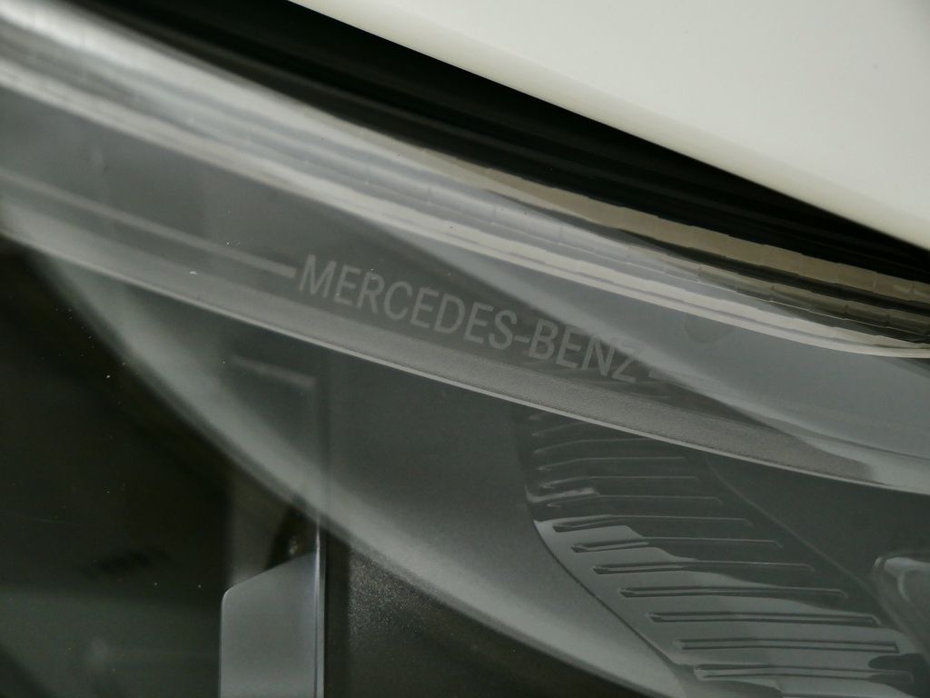 Thumbnail: 2024 Mercedes-Benz E-Class - 18