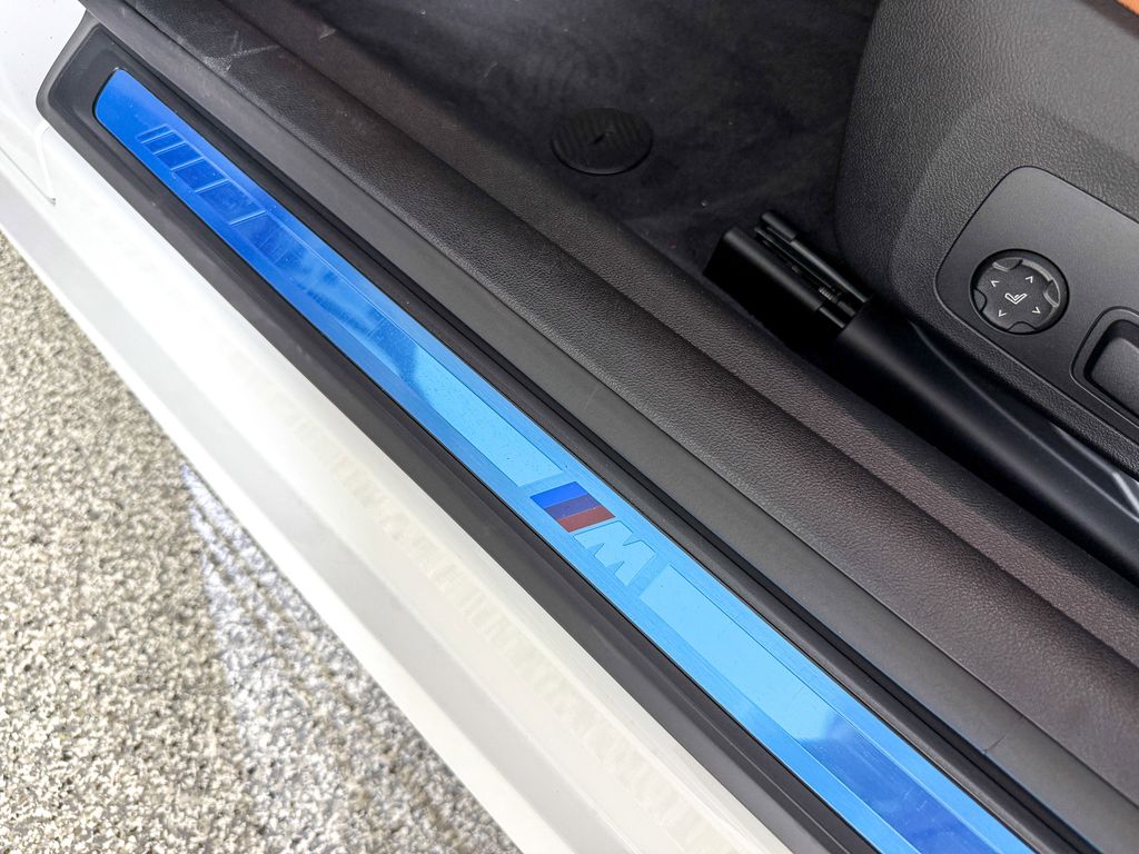 Thumbnail: 2026 BMW 4 Series - 32