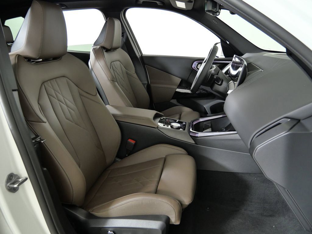 Thumbnail: 2026 BMW X3 - 22