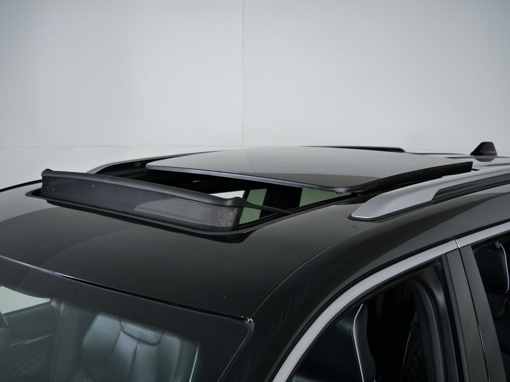 Thumbnail: 2023 Jeep Grand Cherokee L - 19