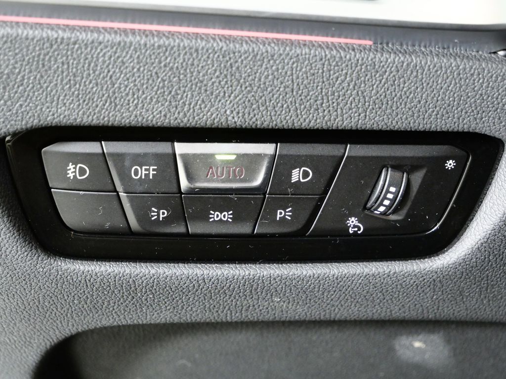 Thumbnail: 2023 BMW 4 Series - 40