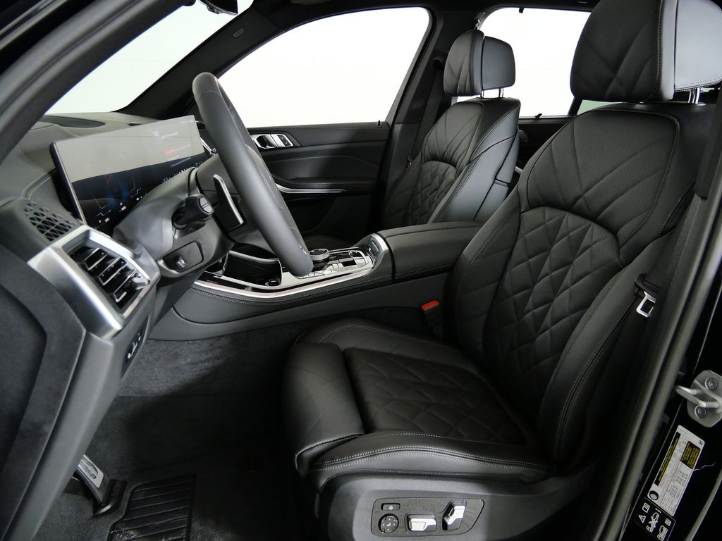 Thumbnail: 2026 BMW X5 - 36