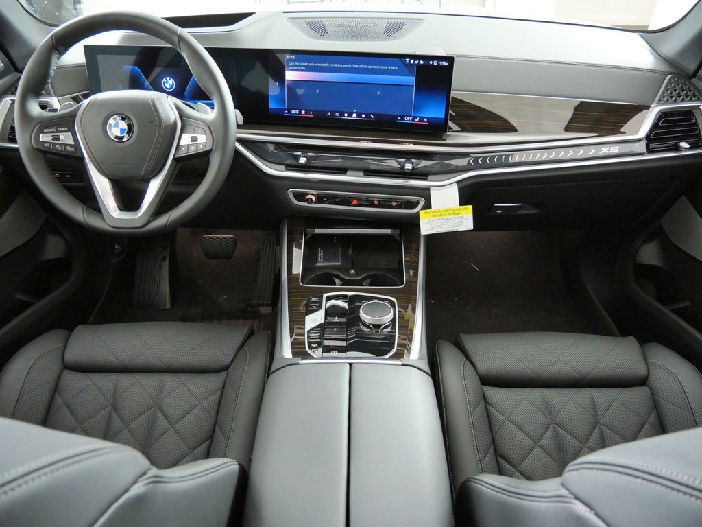 Thumbnail: 2026 BMW X5 - 5