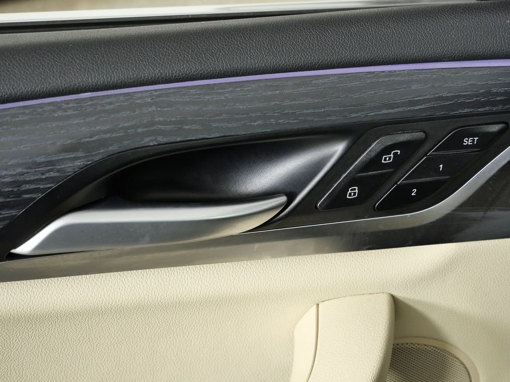 Thumbnail: 2023 BMW X3 - 37