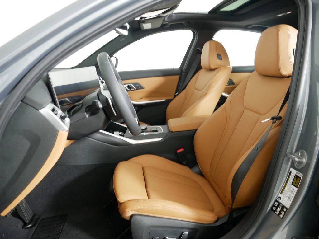 Thumbnail: 2025 BMW 3 Series - 33