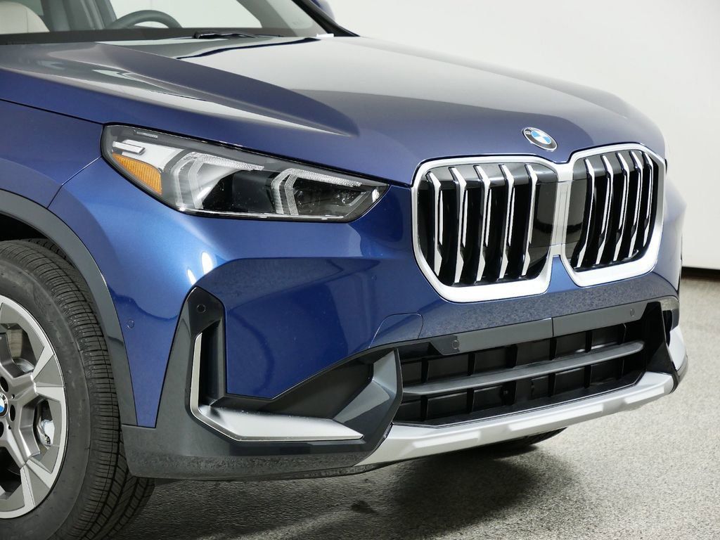 Thumbnail: 2025 BMW X1 - 5