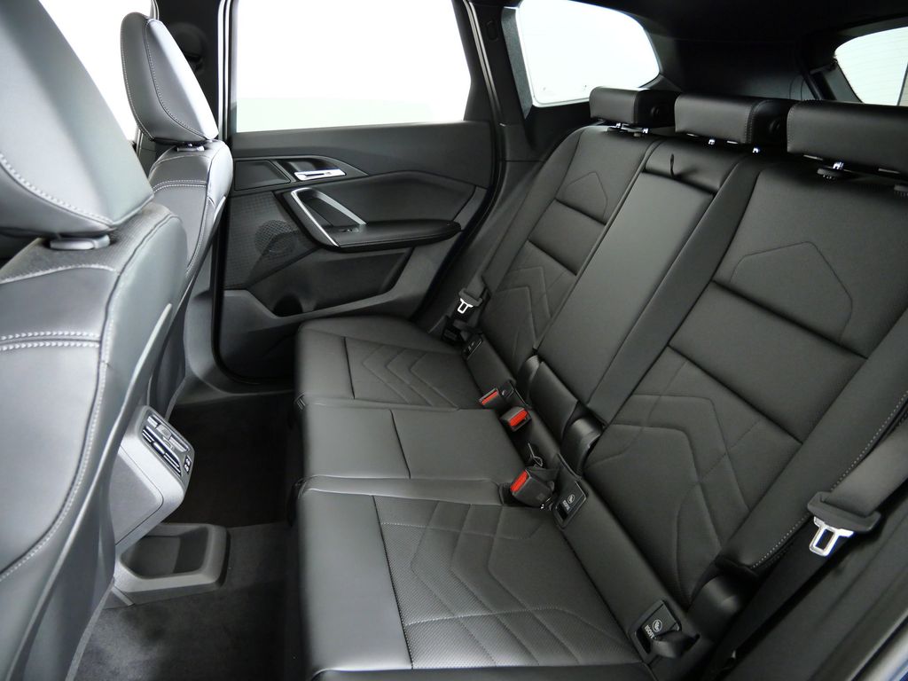 Thumbnail: 2026 BMW X1 - 30