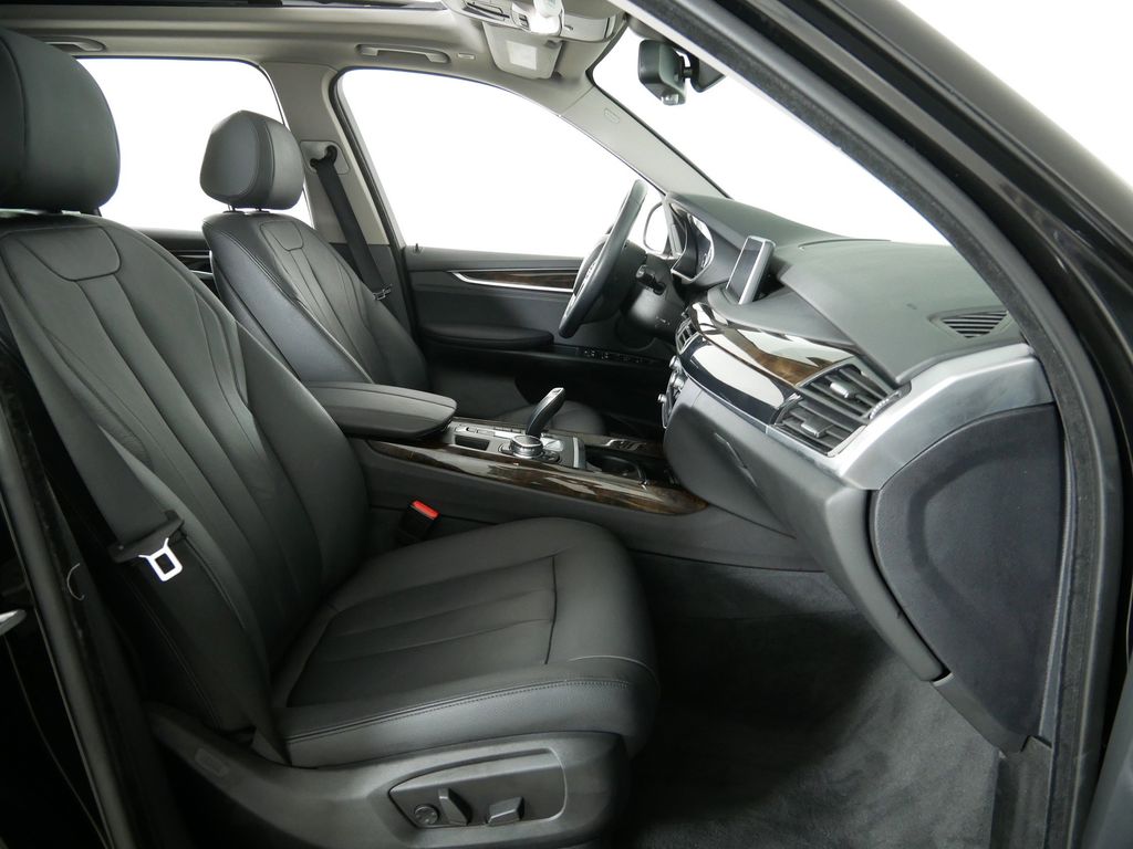 Thumbnail: 2016 BMW X5 - 22