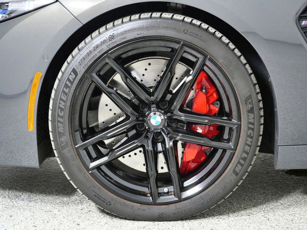 Thumbnail: 2025 BMW M8 - 18