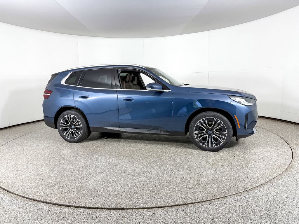 Thumbnail: 2025 BMW X3 - 3