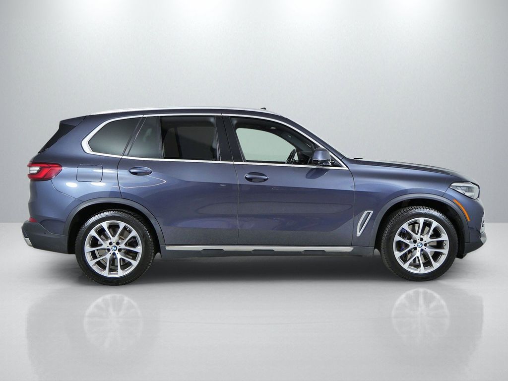 Thumbnail: 2020 BMW X5 - 8