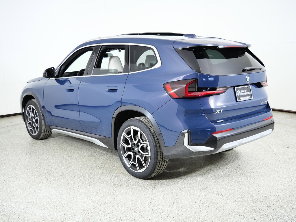 Thumbnail: 2026 BMW X1 - 14