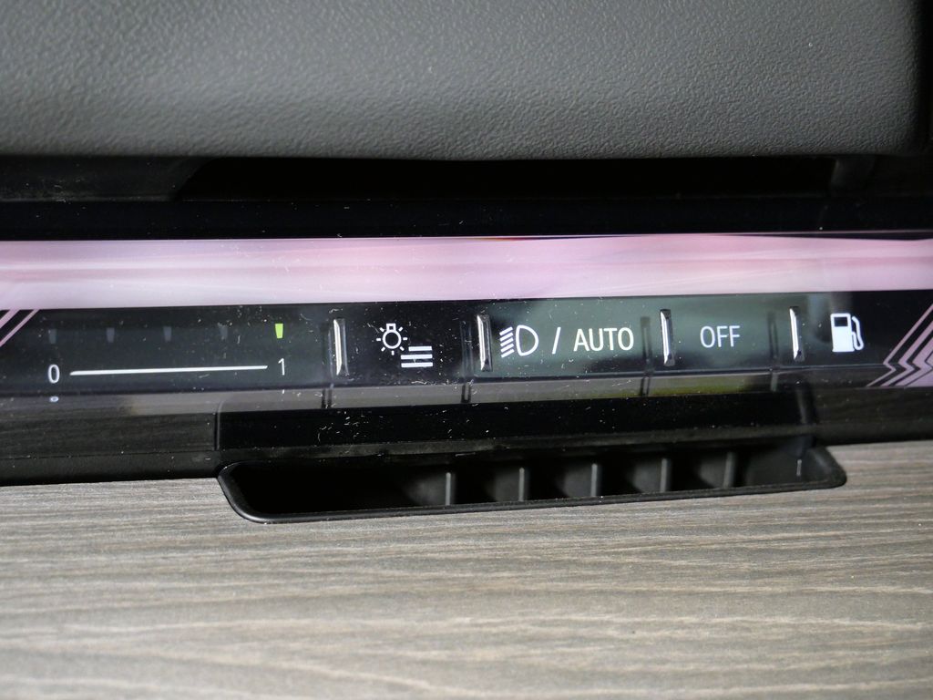 Thumbnail: 2026 BMW 5 Series - 38