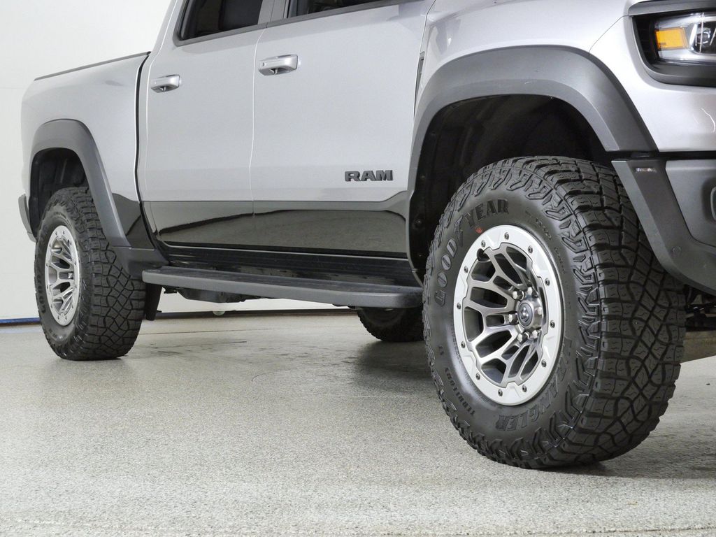 Thumbnail: 2022 RAM 1500 - 6