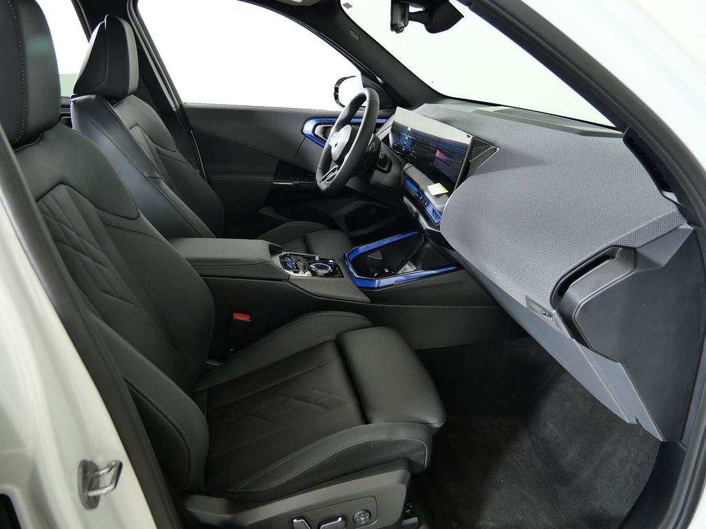 Thumbnail: 2026 BMW X3 - 21