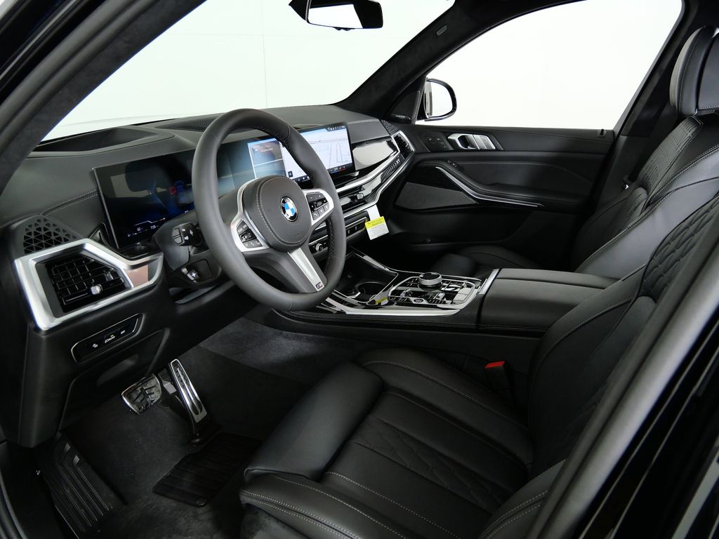 Thumbnail: 2026 BMW X7 - 37