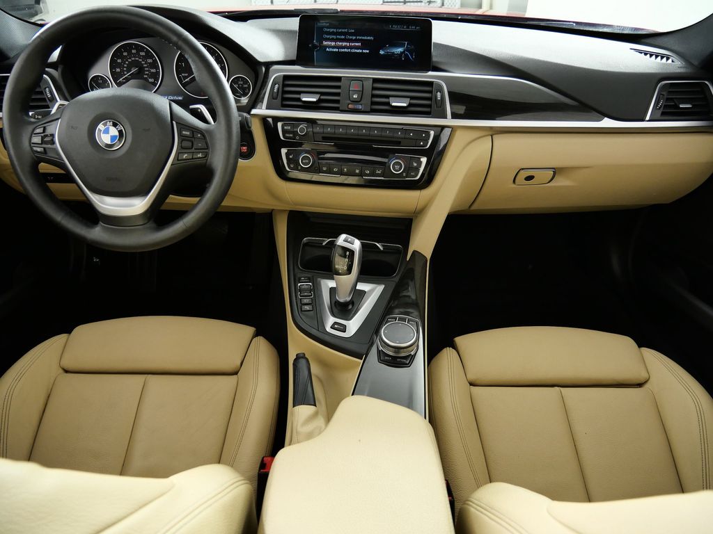 Thumbnail: 2017 BMW 3 Series - 6