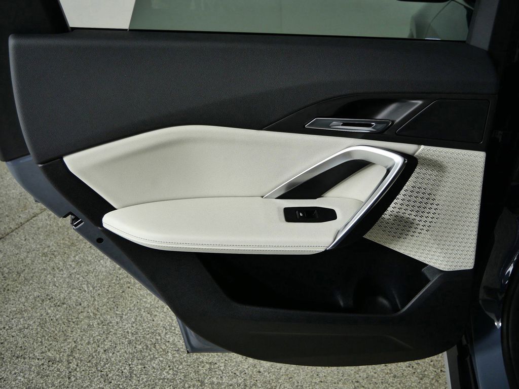 Thumbnail: 2026 BMW X1 - 29