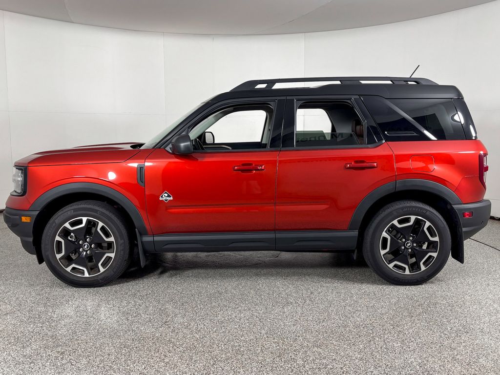 Thumbnail: 2023 Ford Bronco Sport - 6