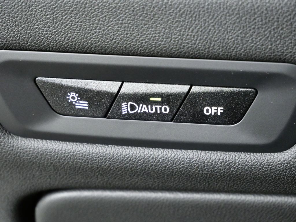 Thumbnail: 2026 BMW X5 - 40