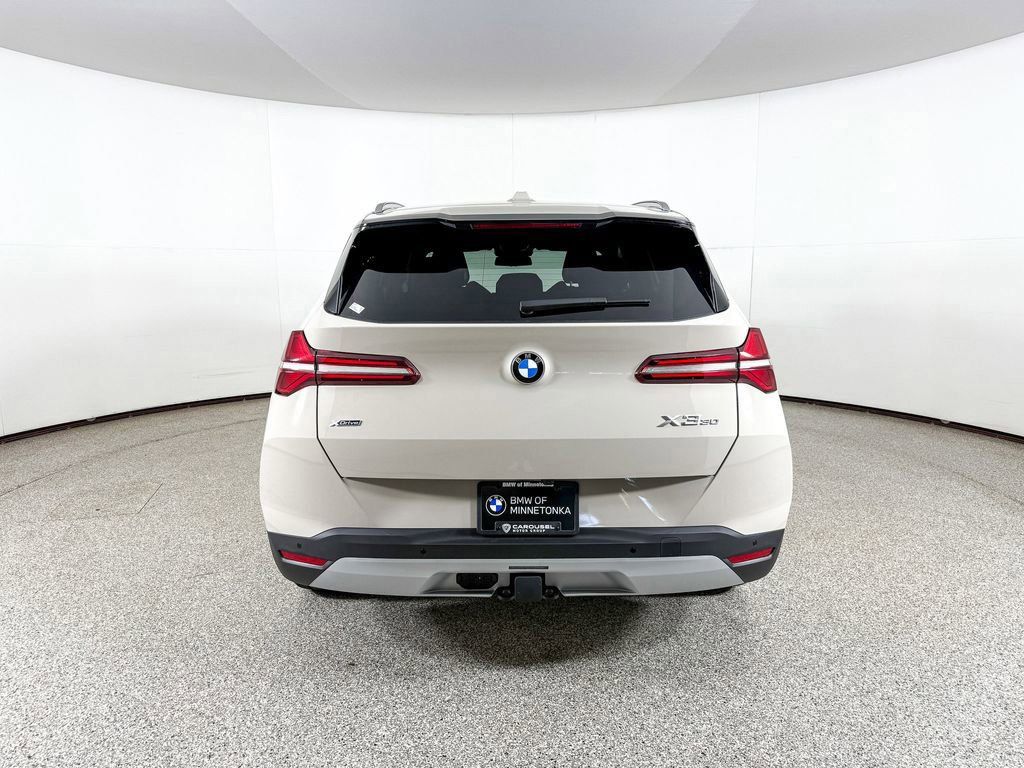 Thumbnail: 2025 BMW X3 - 16