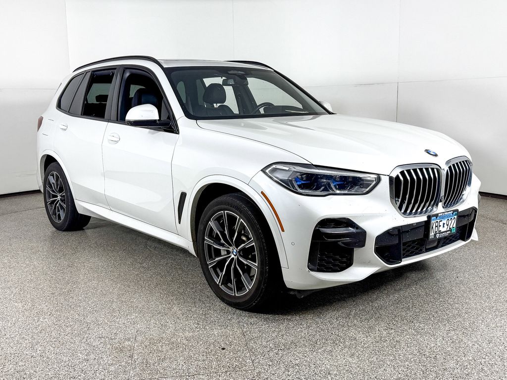 Thumbnail: 2023 BMW X5 - 4