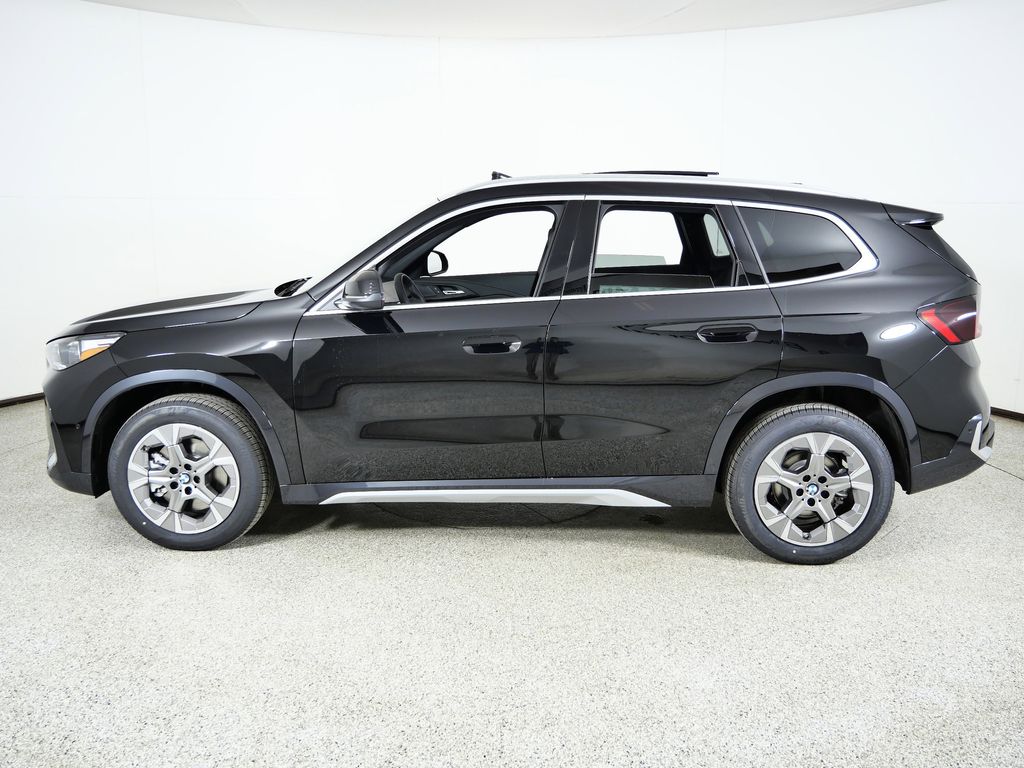 Thumbnail: 2026 BMW X1 - 15