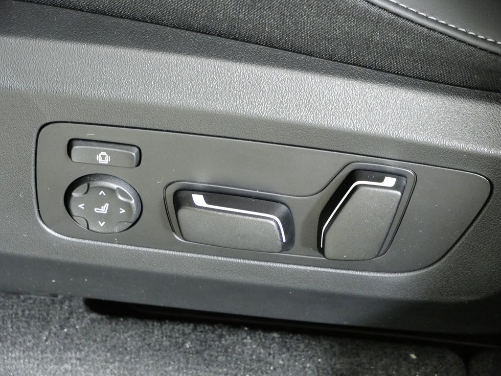 Thumbnail: 2026 BMW X3 - 38