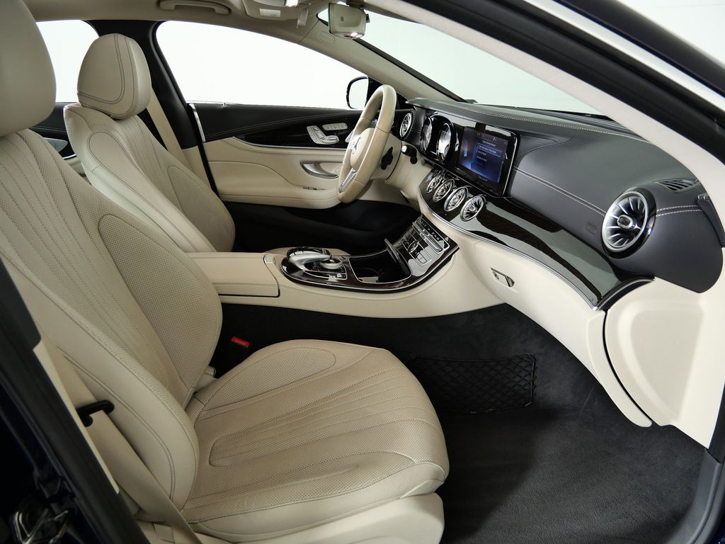 Thumbnail: 2019 Mercedes-Benz CLS - 21