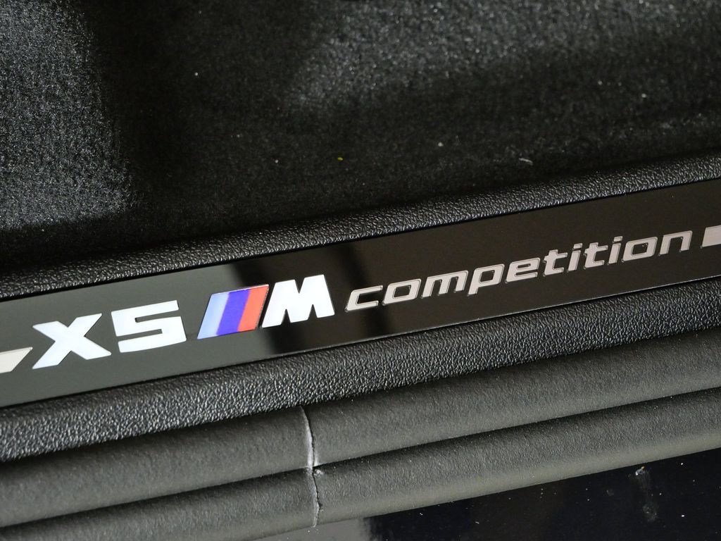 Thumbnail: 2026 BMW X5 - 23