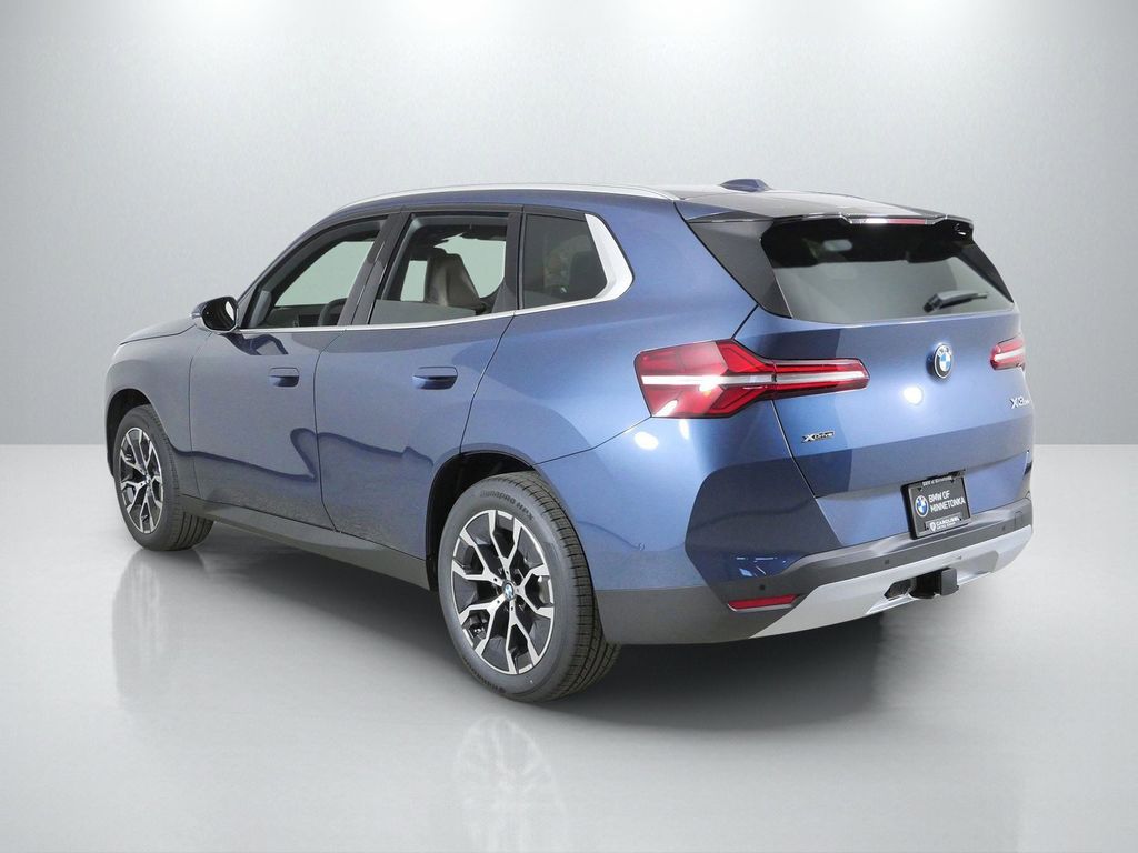 Thumbnail: 2026 BMW X3 - 14