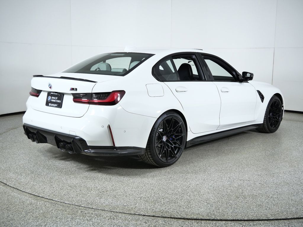 Thumbnail: 2022 BMW M3 - 10