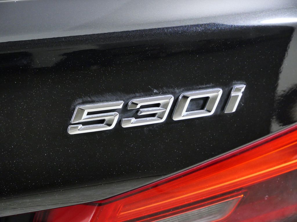 Thumbnail: 2019 BMW 5 Series - 13