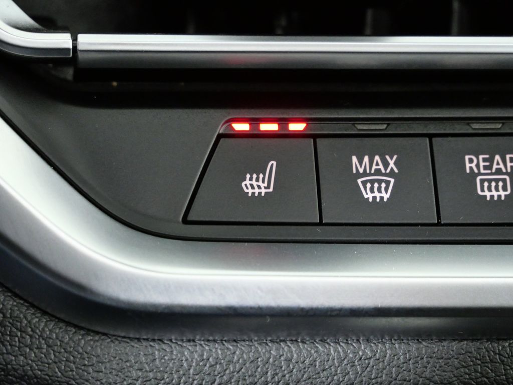 Thumbnail: 2022 BMW M3 - 49