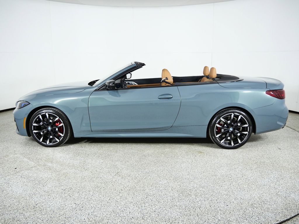 Thumbnail: 2025 BMW 4 Series - 18