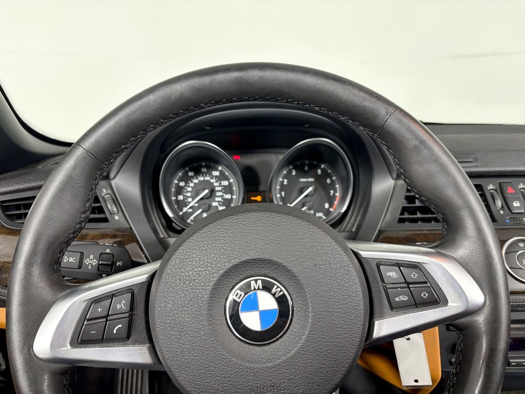 Thumbnail: 2011 BMW Z4 - 8