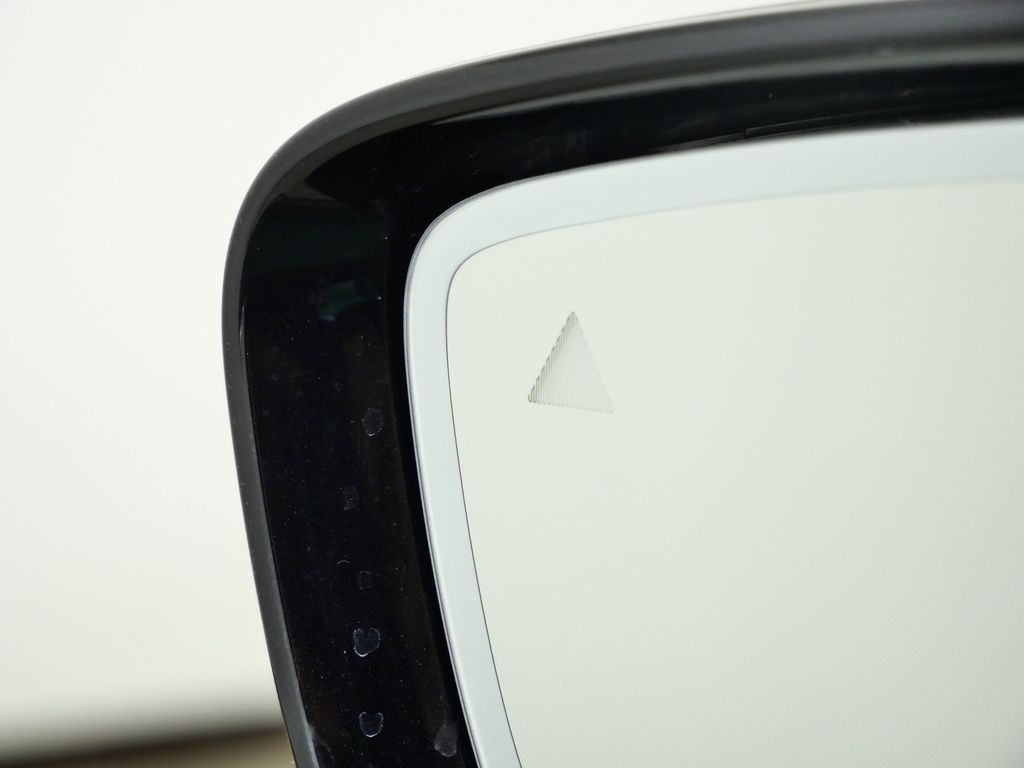 Thumbnail: 2026 BMW M4 - 34