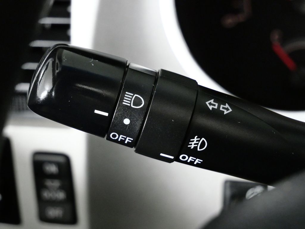 Thumbnail: 2008 Toyota Tundra - 39