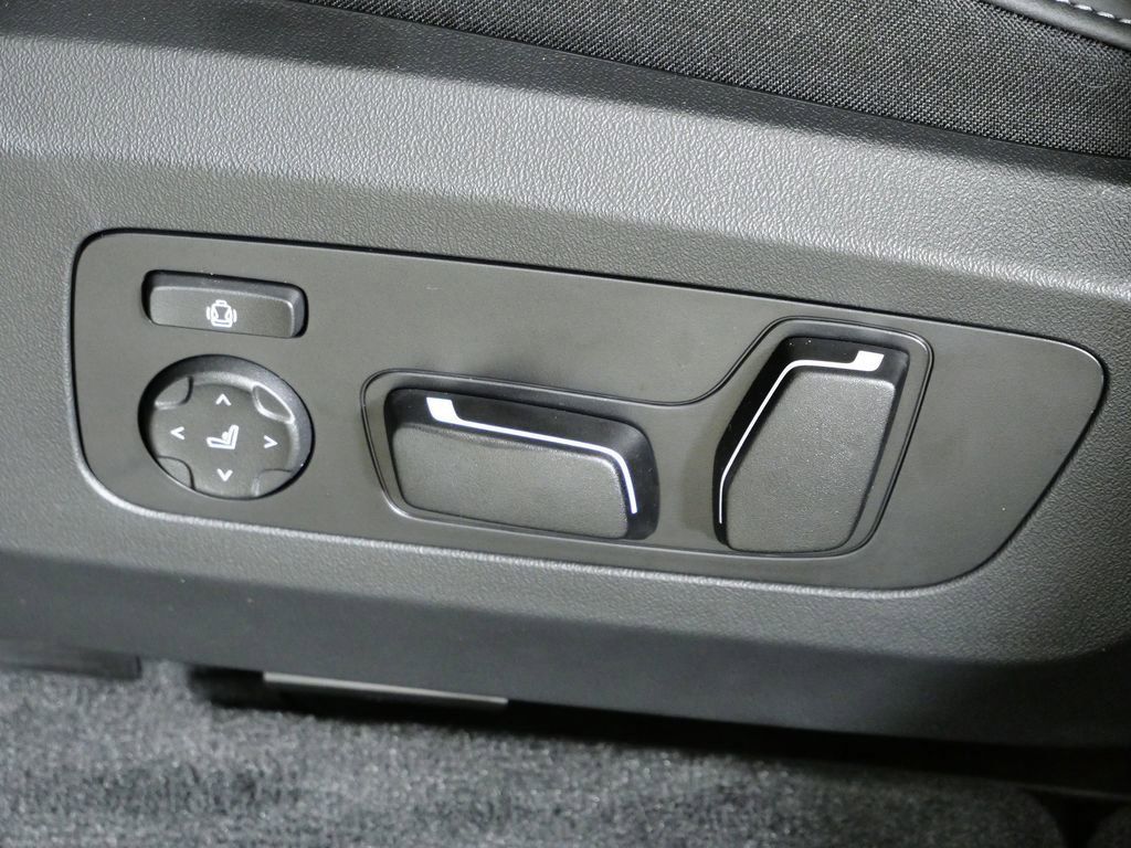 Thumbnail: 2026 BMW X3 - 40