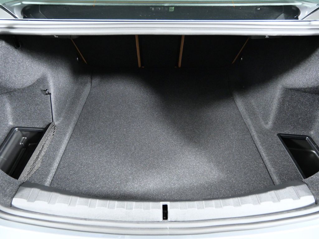 Thumbnail: 2026 BMW 3 Series - 27