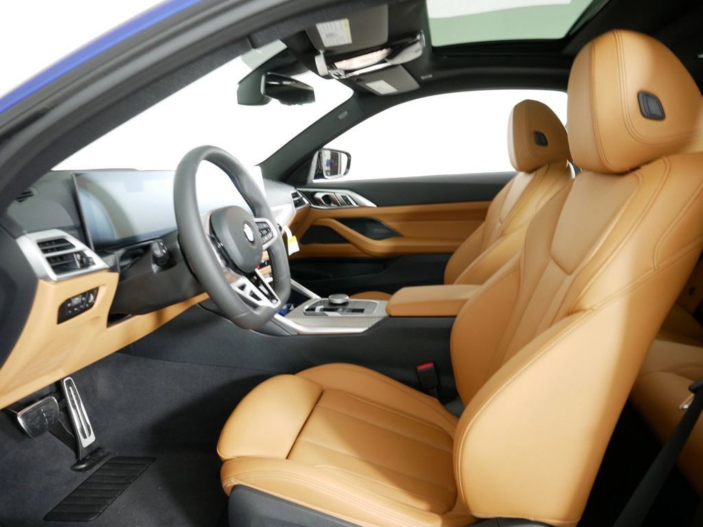 Thumbnail: 2025 BMW 4 Series - 29