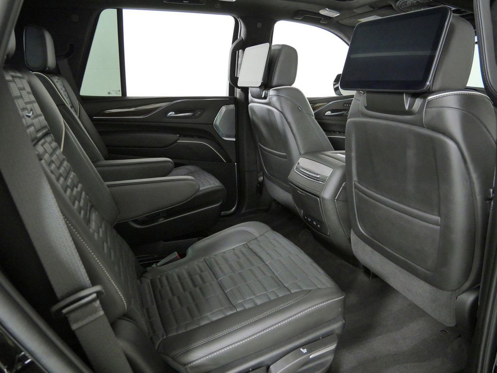 Thumbnail: 2024 Cadillac Escalade - 25