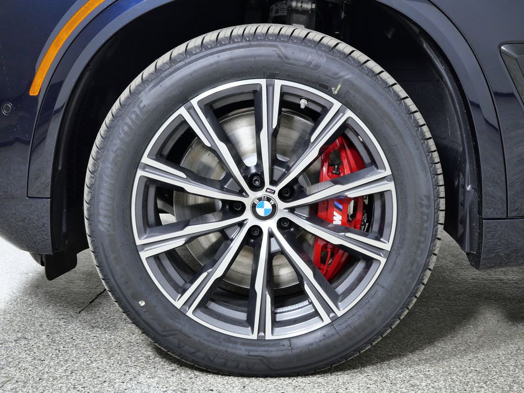 Thumbnail: 2026 BMW X5 - 17