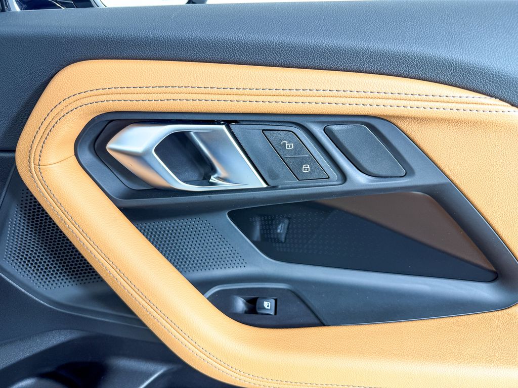 Thumbnail: 2025 BMW 2 Series - 23