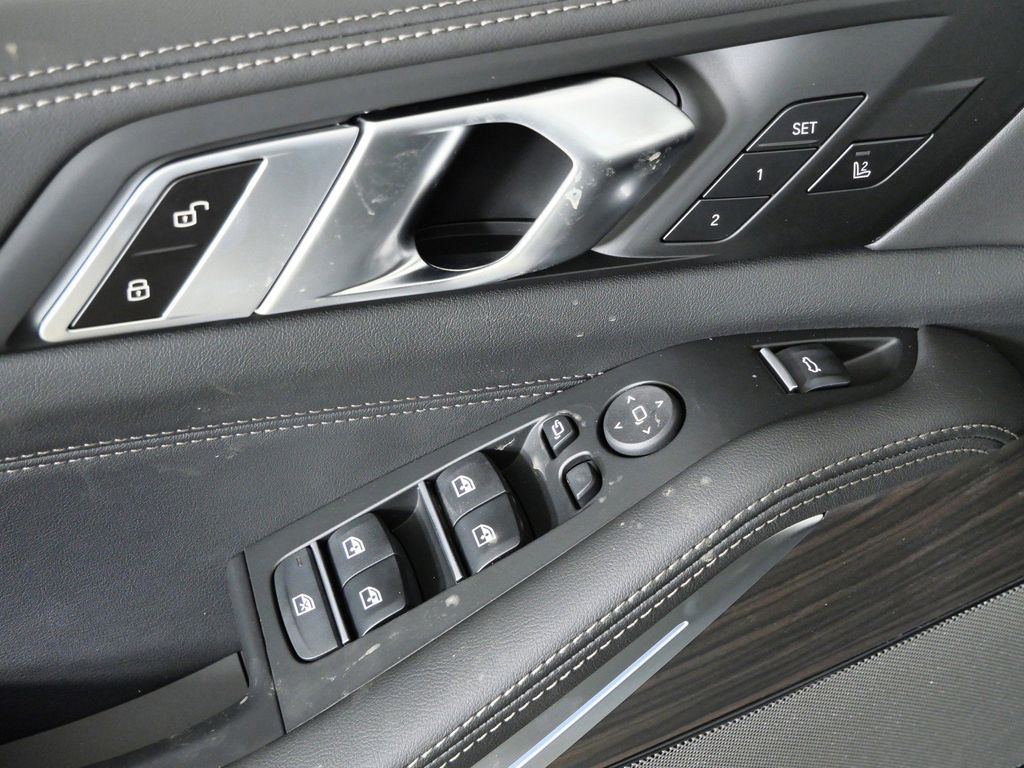 Thumbnail: 2026 BMW X5 - 37