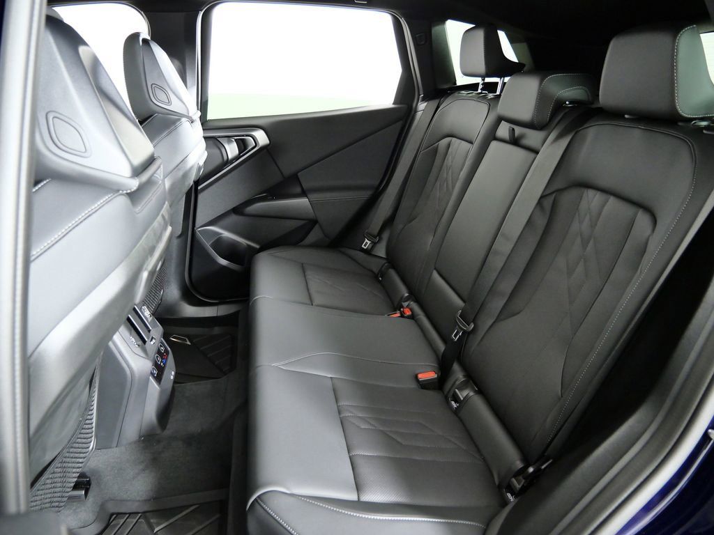 Thumbnail: 2026 BMW X3 - 31